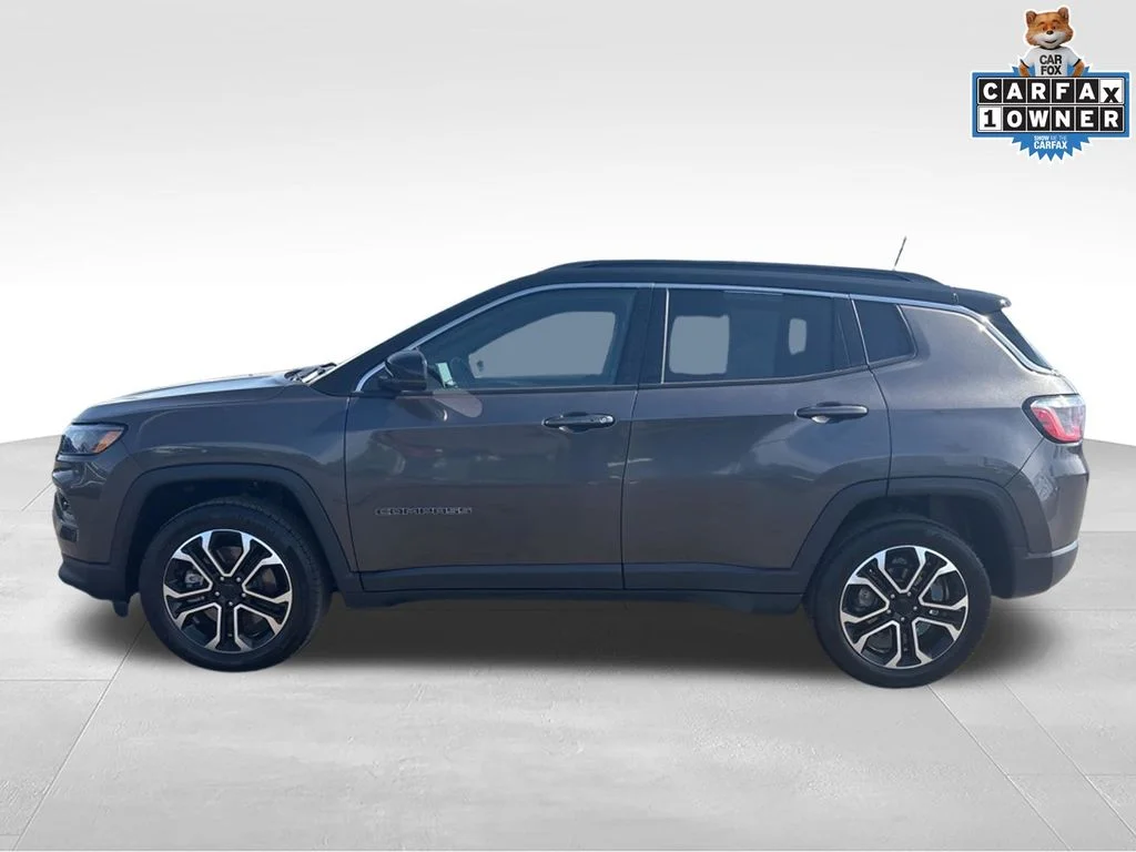 Used 2023 Gray Jeep Limited image 6