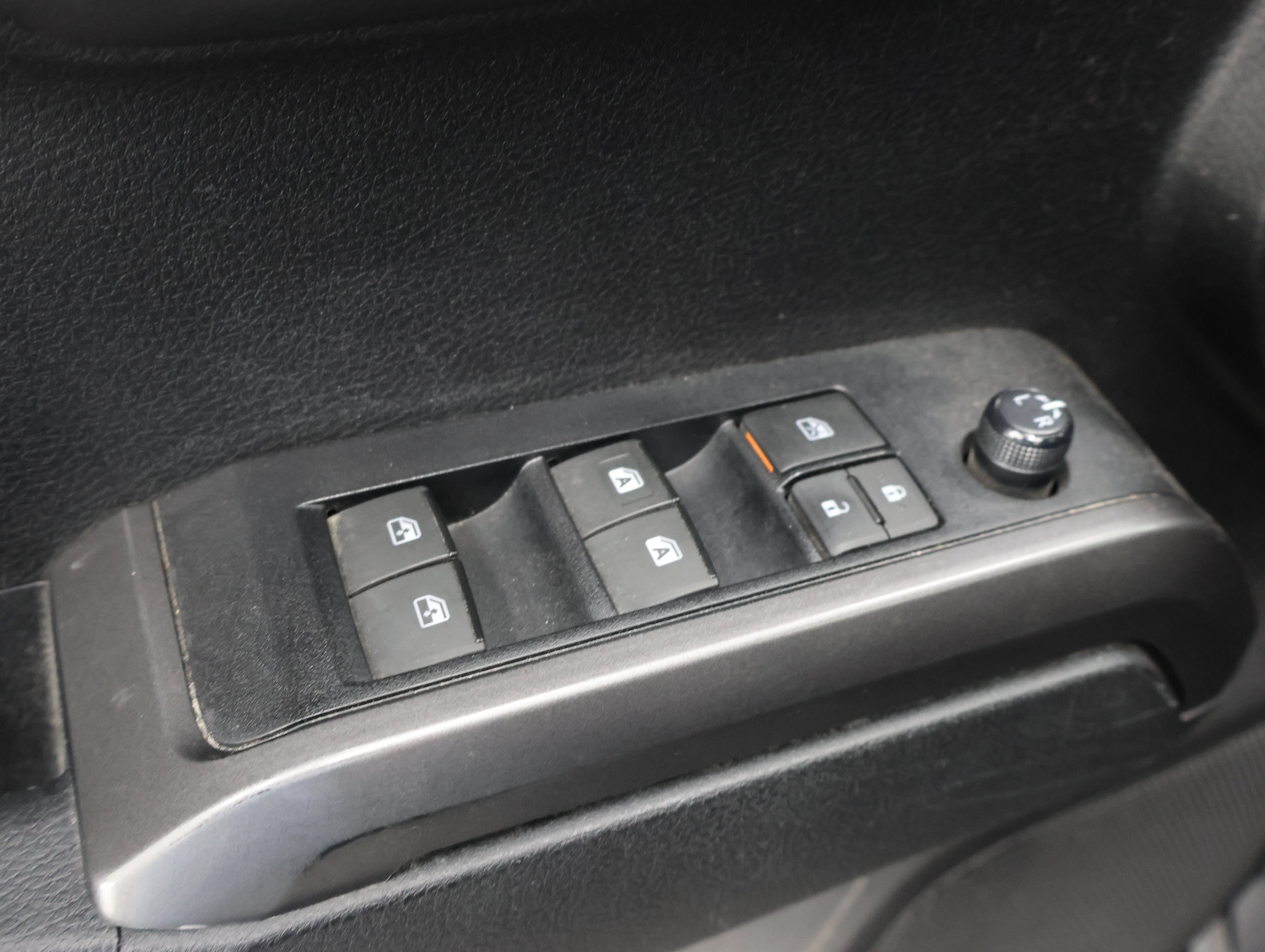 Used 2021  Toyota  image 35