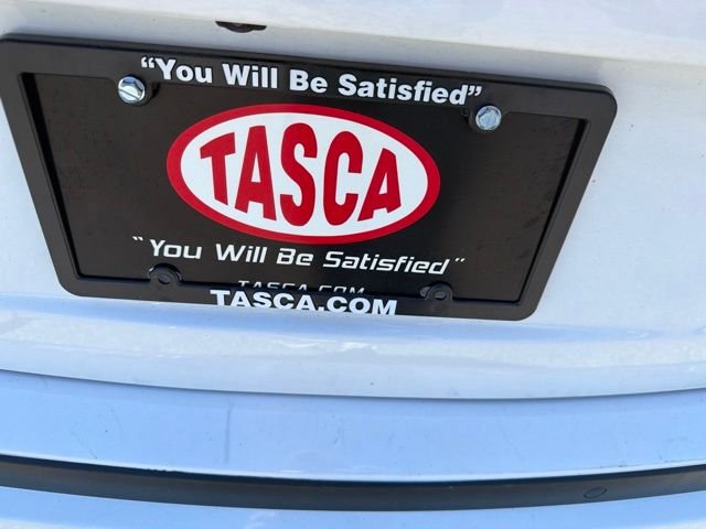 Used 2023 White Nissan S image 25