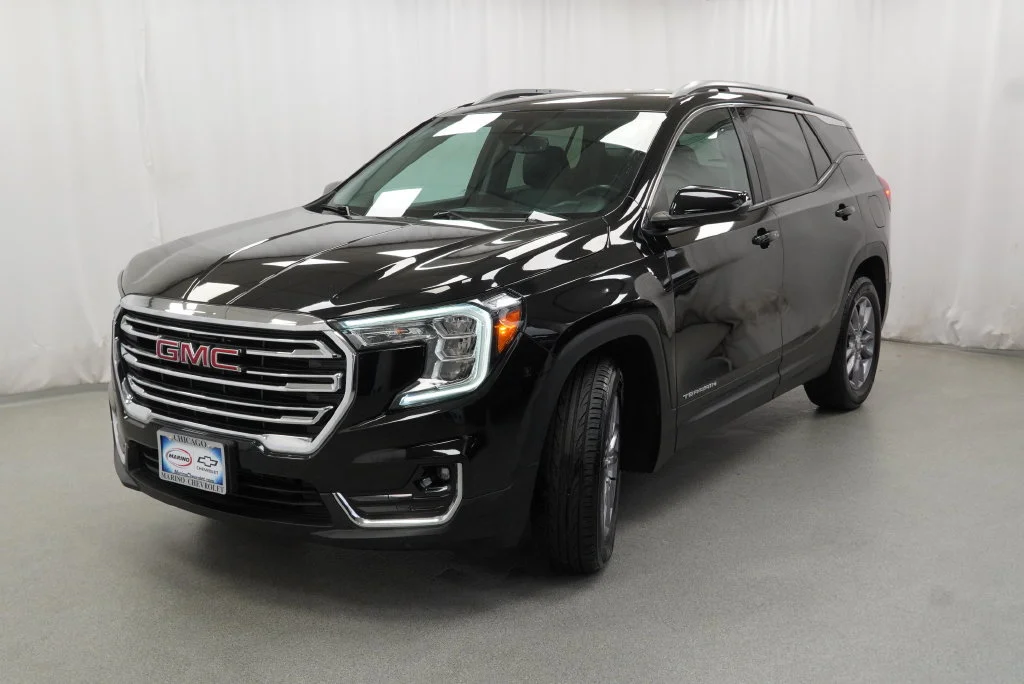 Used 2023 EBONY TWILIGHT METALLIC GMC SLT image 18