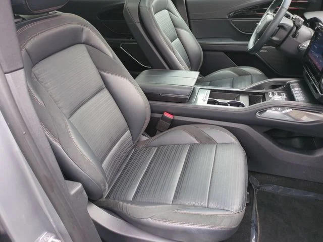 Used 2024 Gray Lincoln Reserve image 35