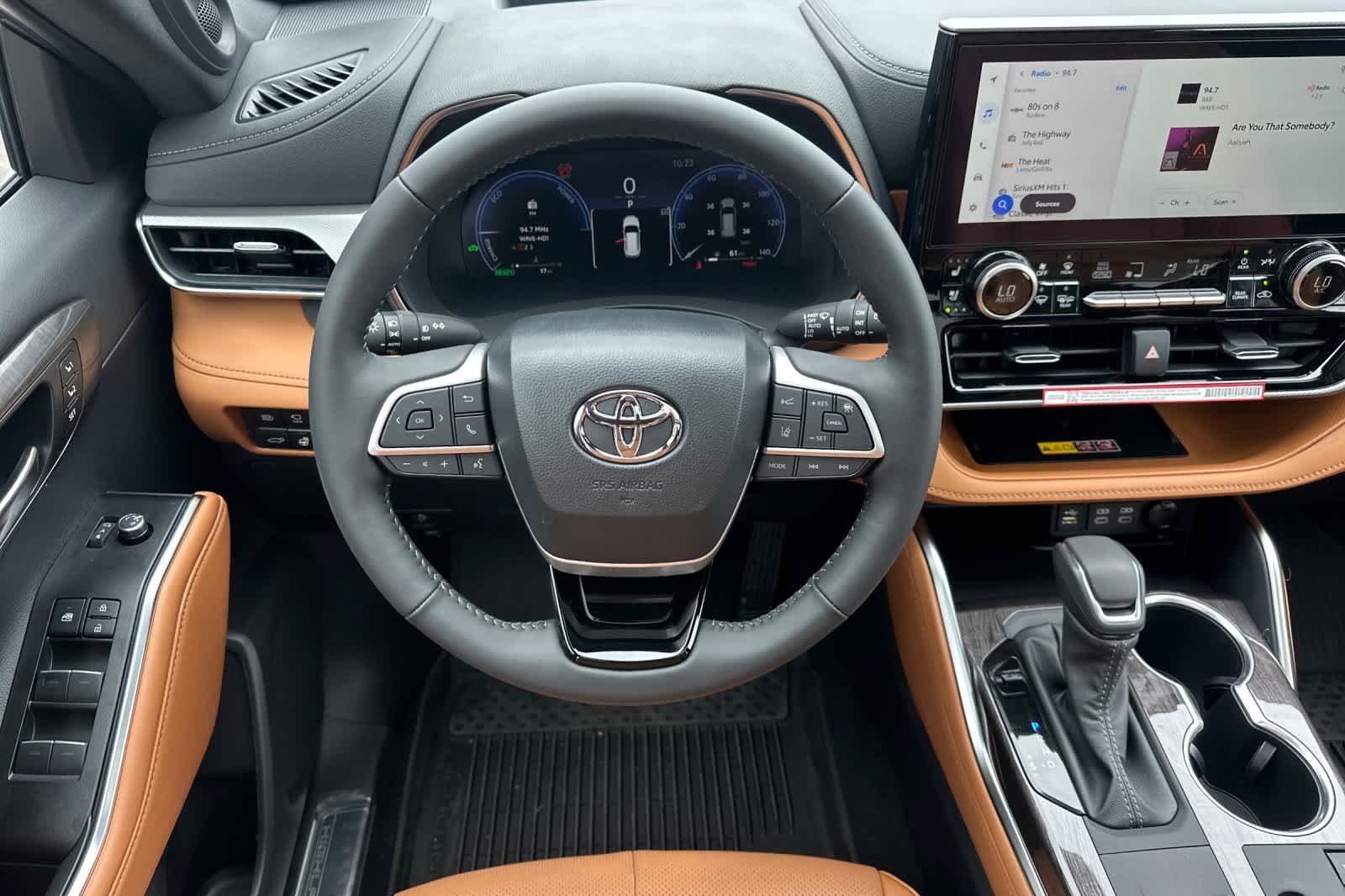 New 2026 Heavy Metal <sup>1</sup> Toyota  Platinum image 14