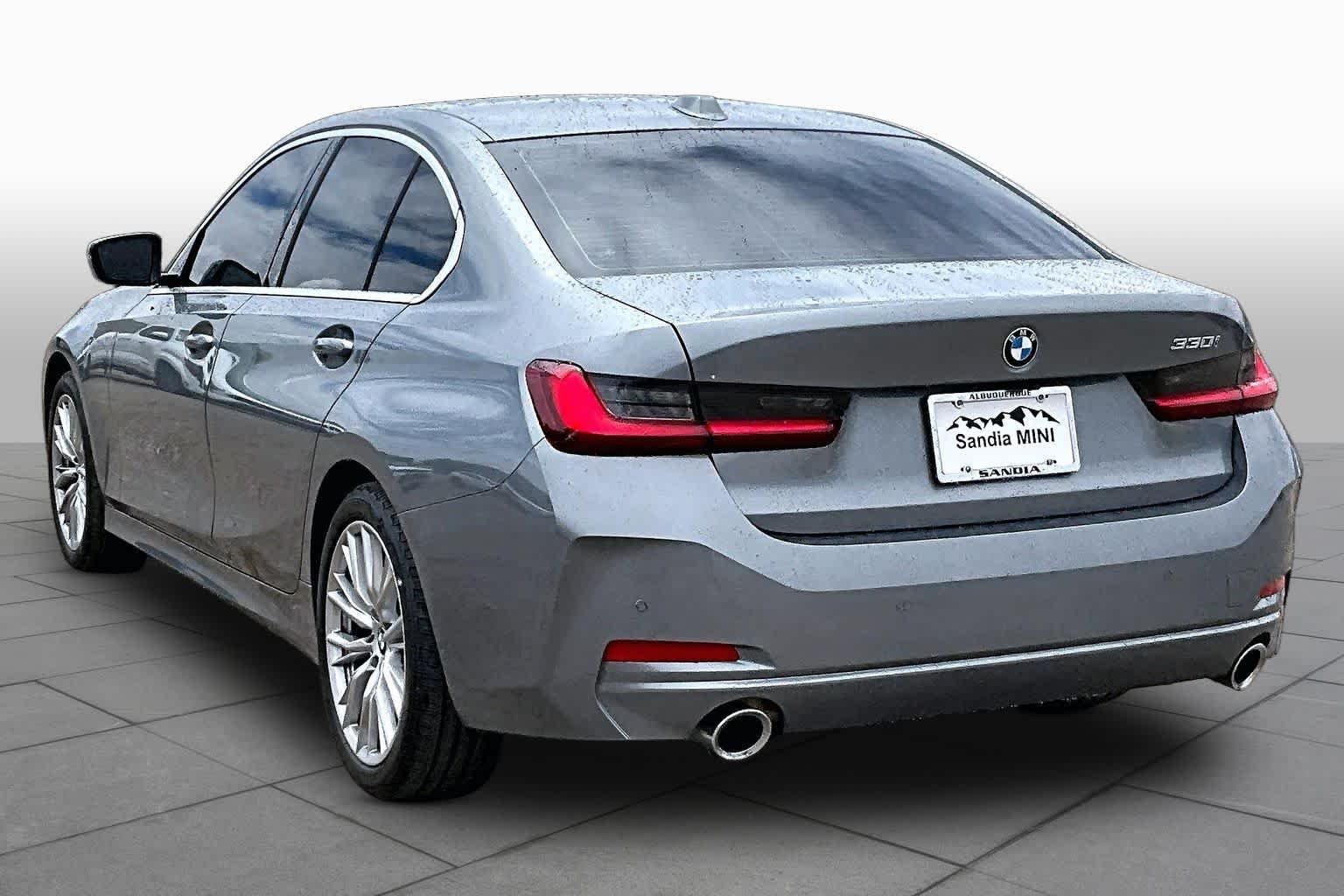 Used 2024 Skyscraper Grey Metallic BMW 330i image 9
