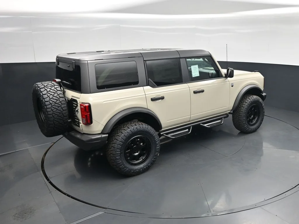 New 2026 Desert Sand Ford Big Bend image 39