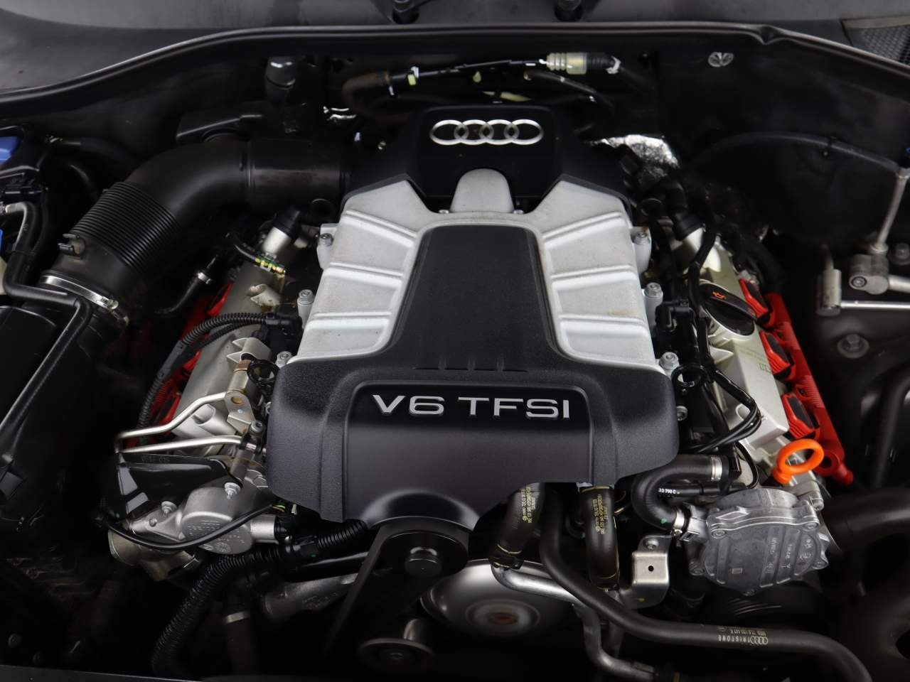 Used 2013 Graphite Gray Metallic Audi 3.0T quattro Premium Plus image 18