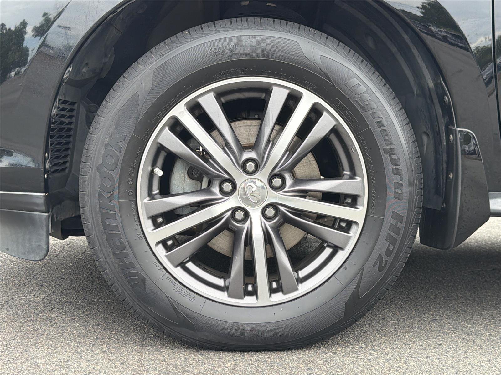 Used 2018 Black Obsidian INFINITI  image 30