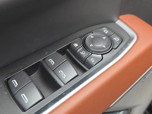 2026 GMC Sierra 2500HD Denali Ultimate - Photo 18