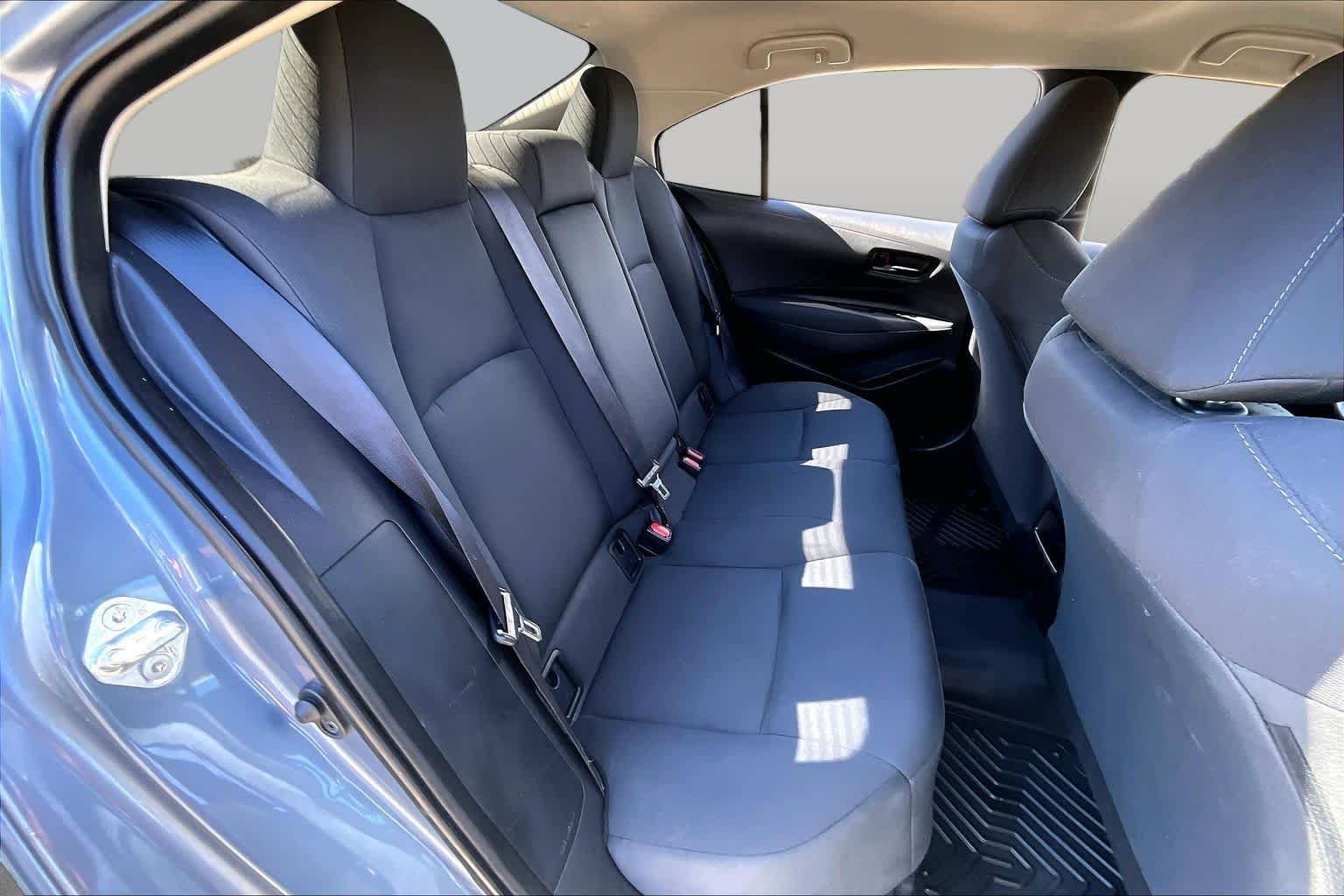 Used 2022 Celestite Toyota LE image 19