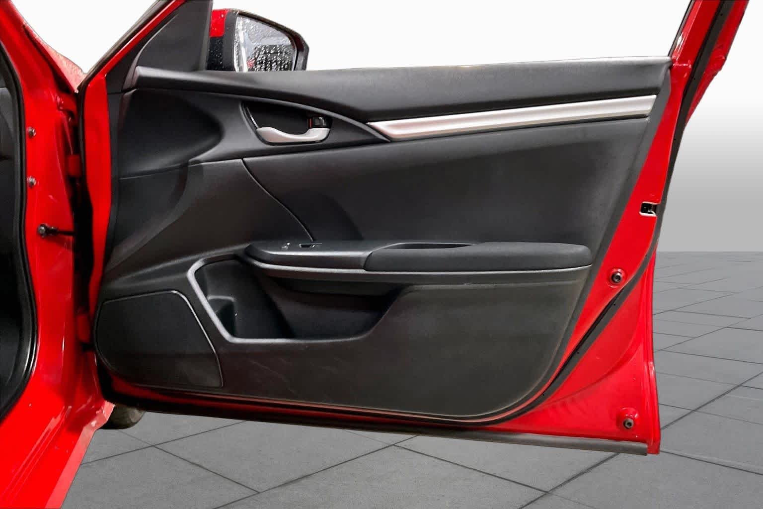 Used 2020 Rallye Red Honda LX image 22