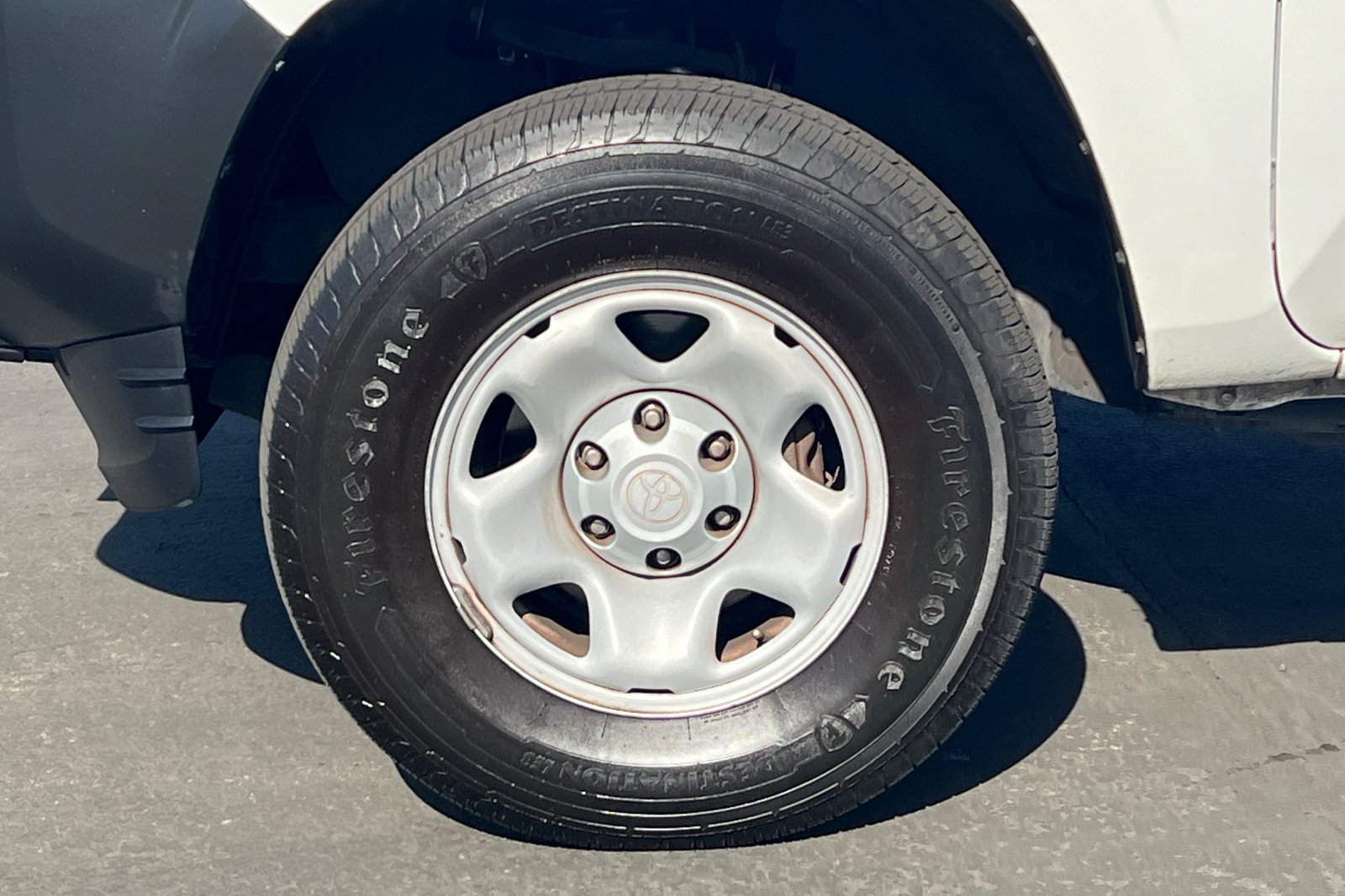 Used 2022 White Toyota SR image 24