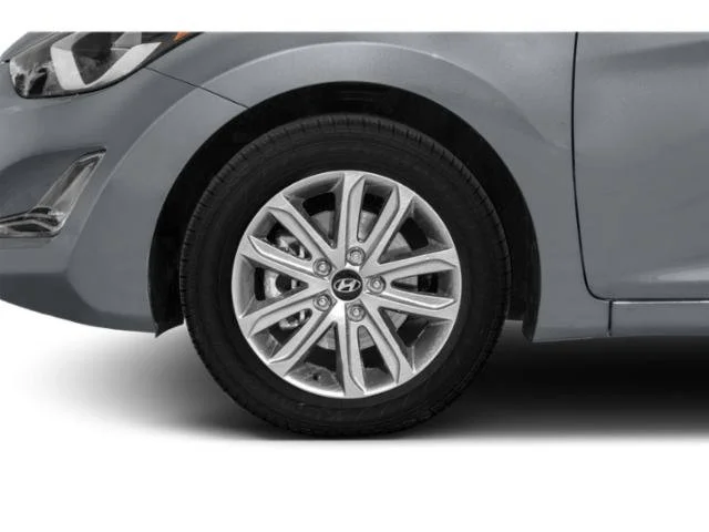 Used 2015 Shale Gray Metallic Hyundai SE image 15