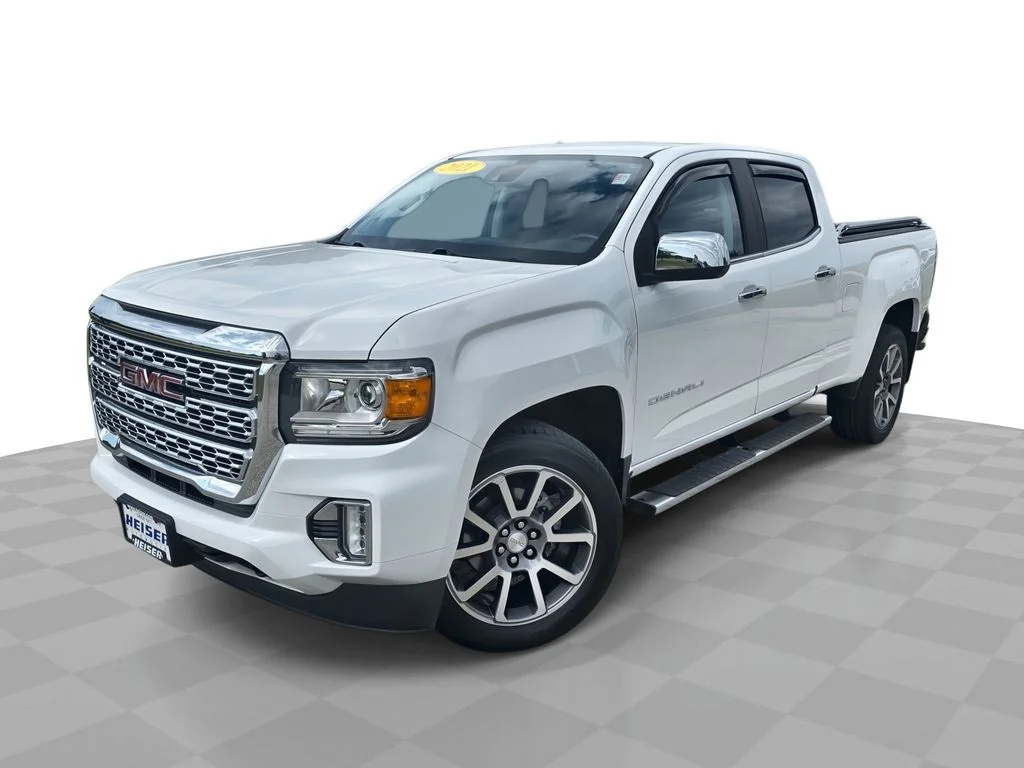 Used 2021 White GMC Denali image 1