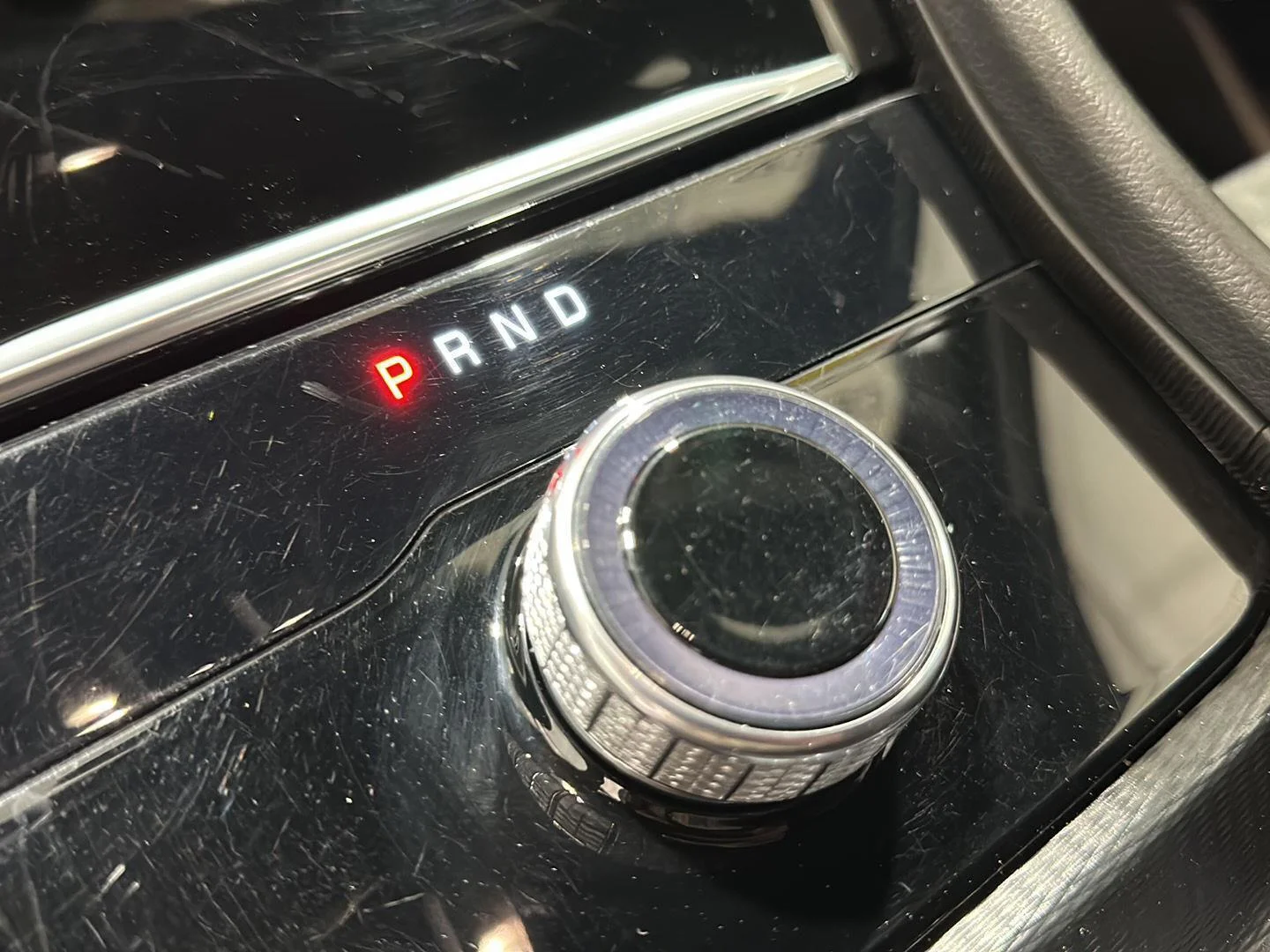 Used 2025 Velvet Red Pearlcoat Jeep Altitude image 14