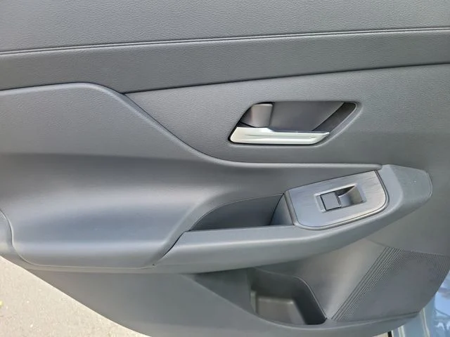 New 2026 Atlantic Gray Metallic Nissan SR image 16