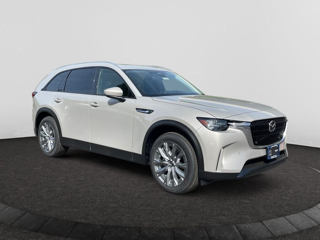 New 2026 Platinum Mazda 3.3 Turbo Preferred image 6