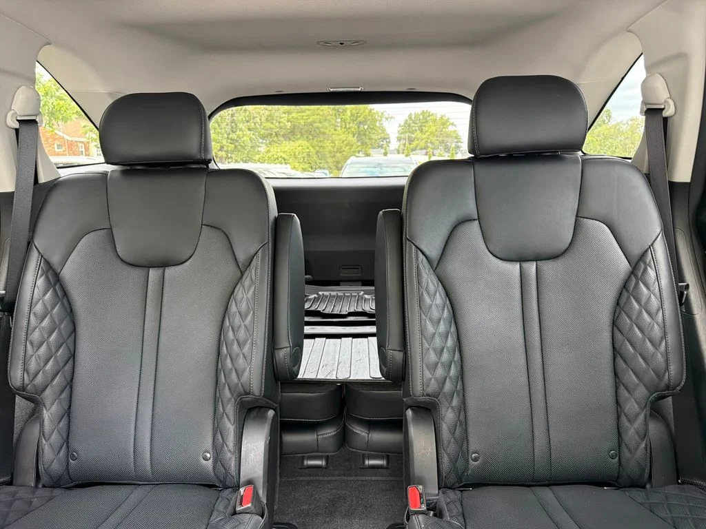 Used 2022 Everlasting Silver Kia X-Line SX Prestige image 53