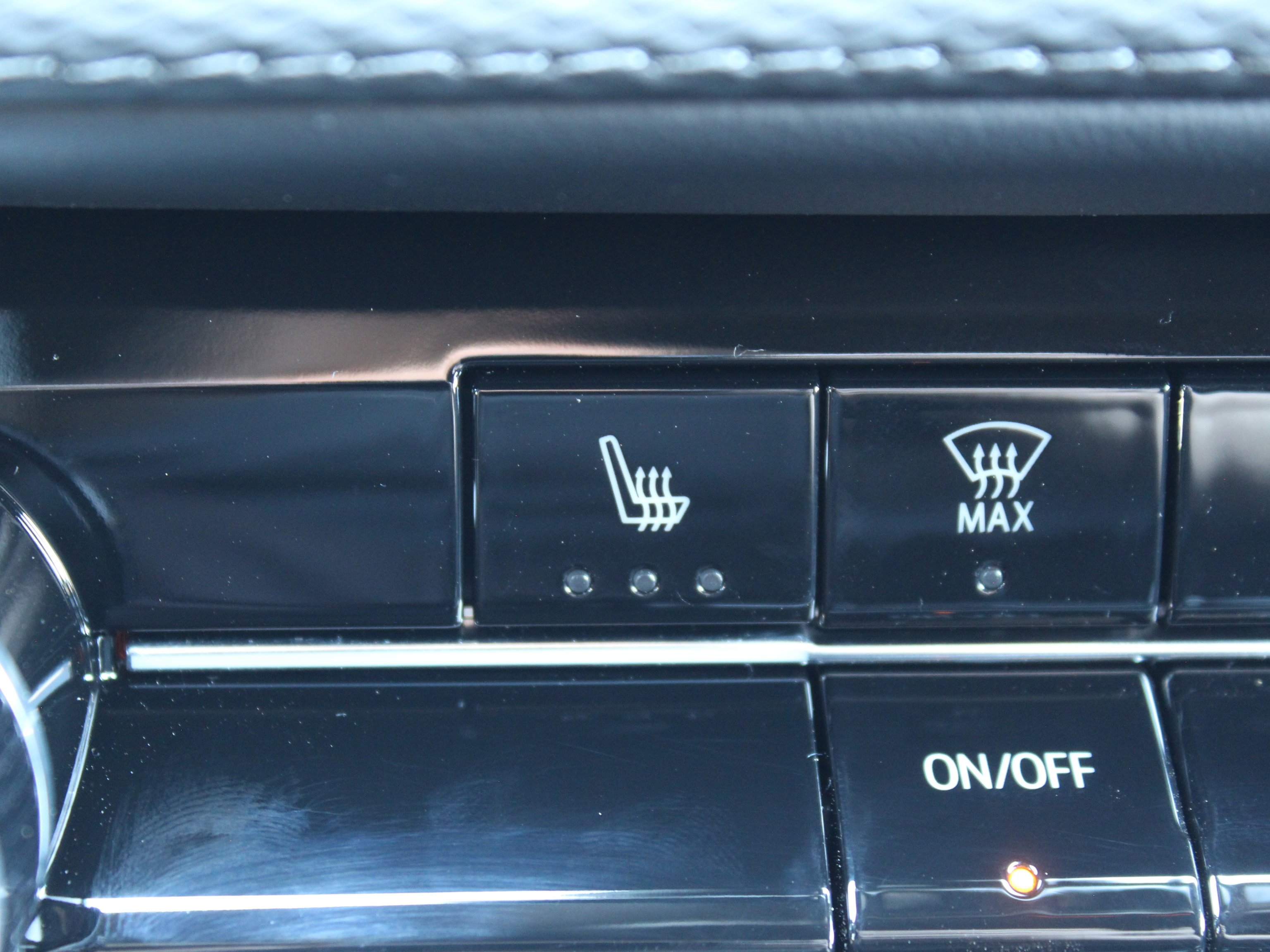 2026 Chevrolet Equinox LT - Photo 14