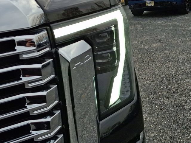 New 2026 Onyx Black GMC Denali DRW image 10