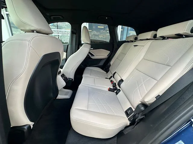 Certified Used 2025 Phytonic Blue Metallic BMW xDrive28i image 20
