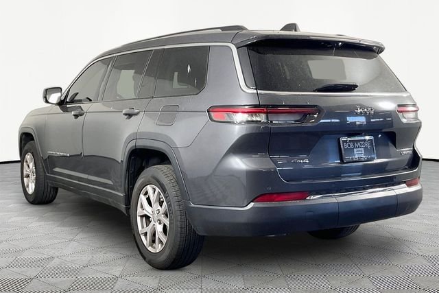 Used 2022 Gray Jeep Limited image 4