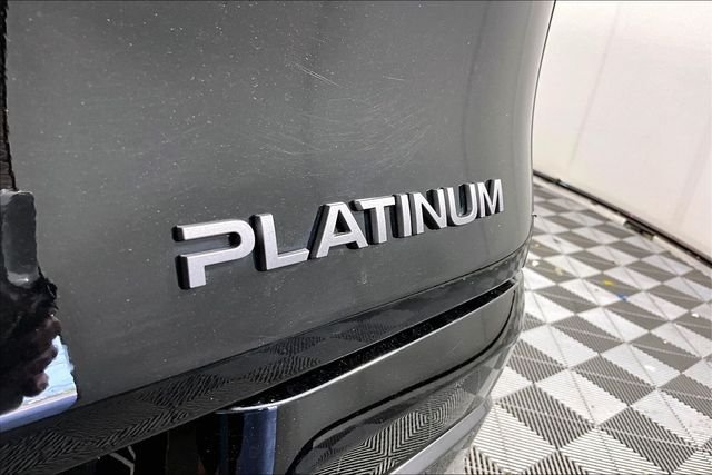 Used 2025 Black Nissan Platinum image 23