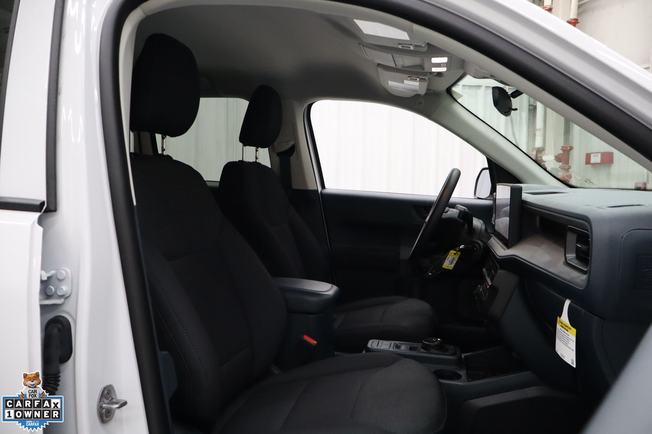 Used 2025 White Ford XL image 28