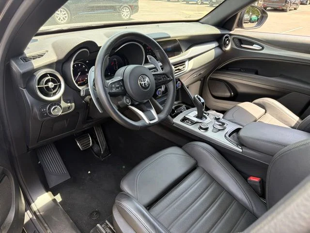 Used 2024 Gray Alfa Romeo Veloce image 8