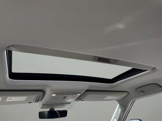 Used 2023 Anthracite Gray INFINITI LUXE image 12