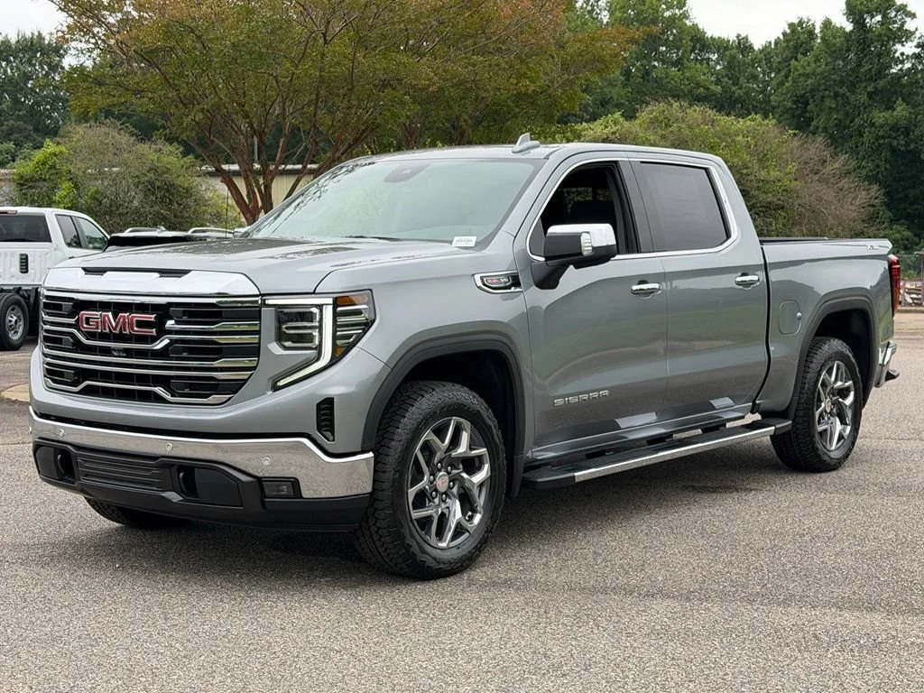 New 2026 Sterling Metallic GMC SLT image 31