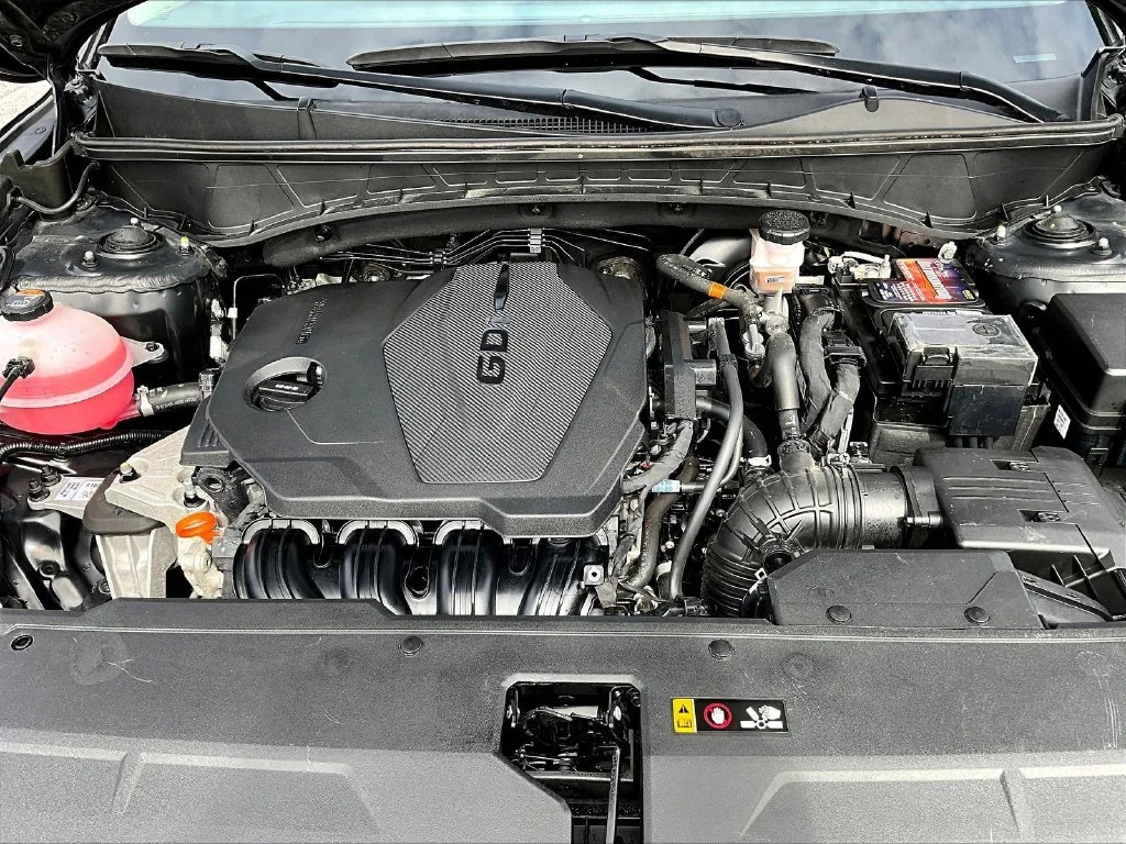 Certified Used 2024 Black Hyundai SEL image 31