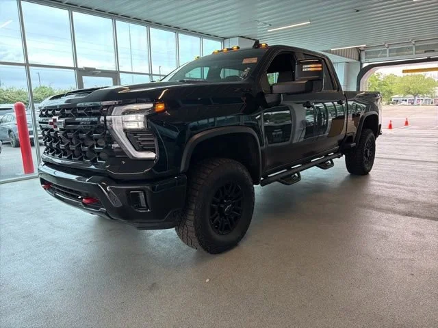 Used 2024 Black Chevrolet ZR2 image 9