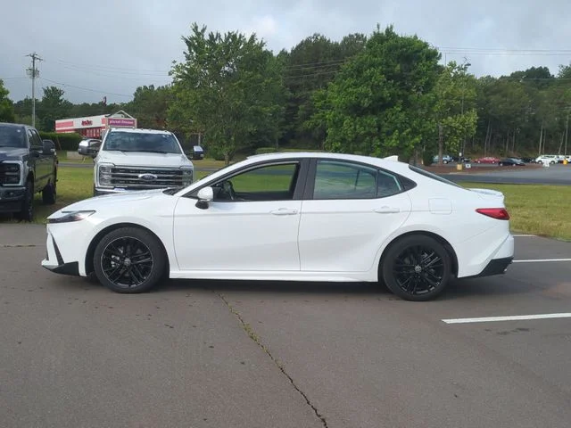 Used 2025 White Toyota SE image 10