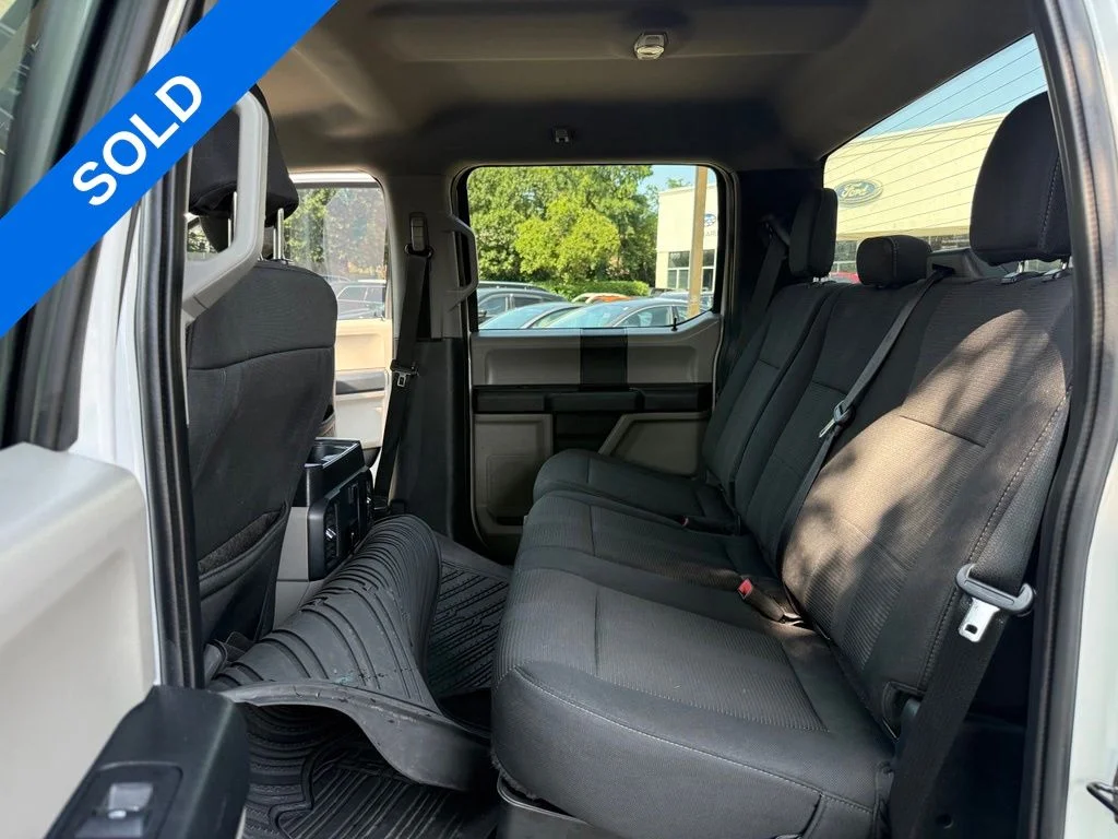 Used 2020 White Ford XL image 21