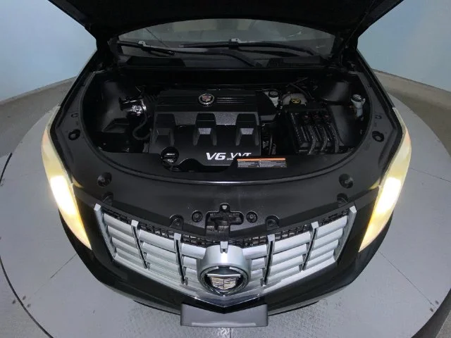 Used 2015 Black Cadillac Premium image 25