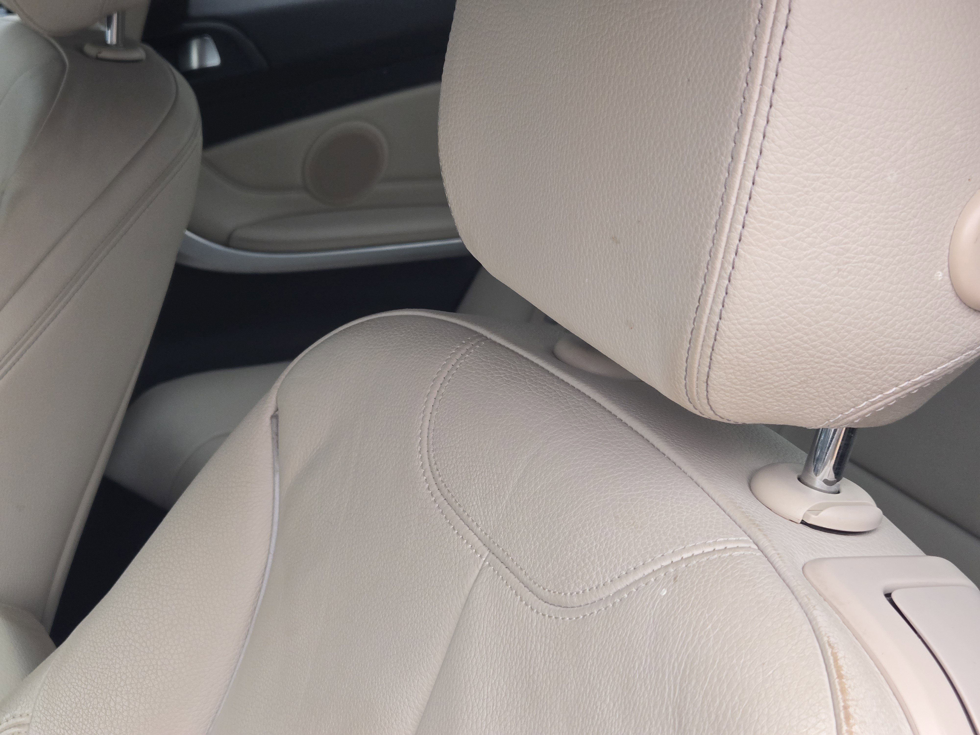 Used 2015 White BMW 428i xDrive image 17
