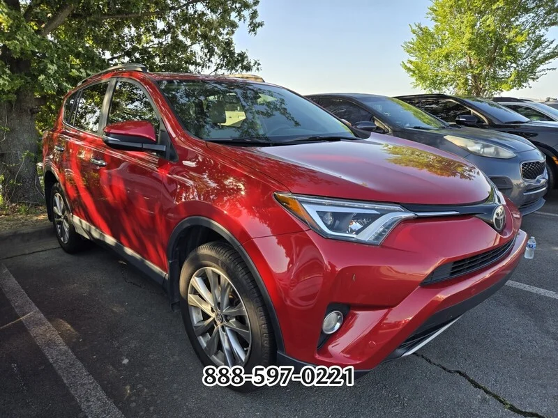 Used 2017 Barcelona Red Metallic TOYOTA LIMITED image 11