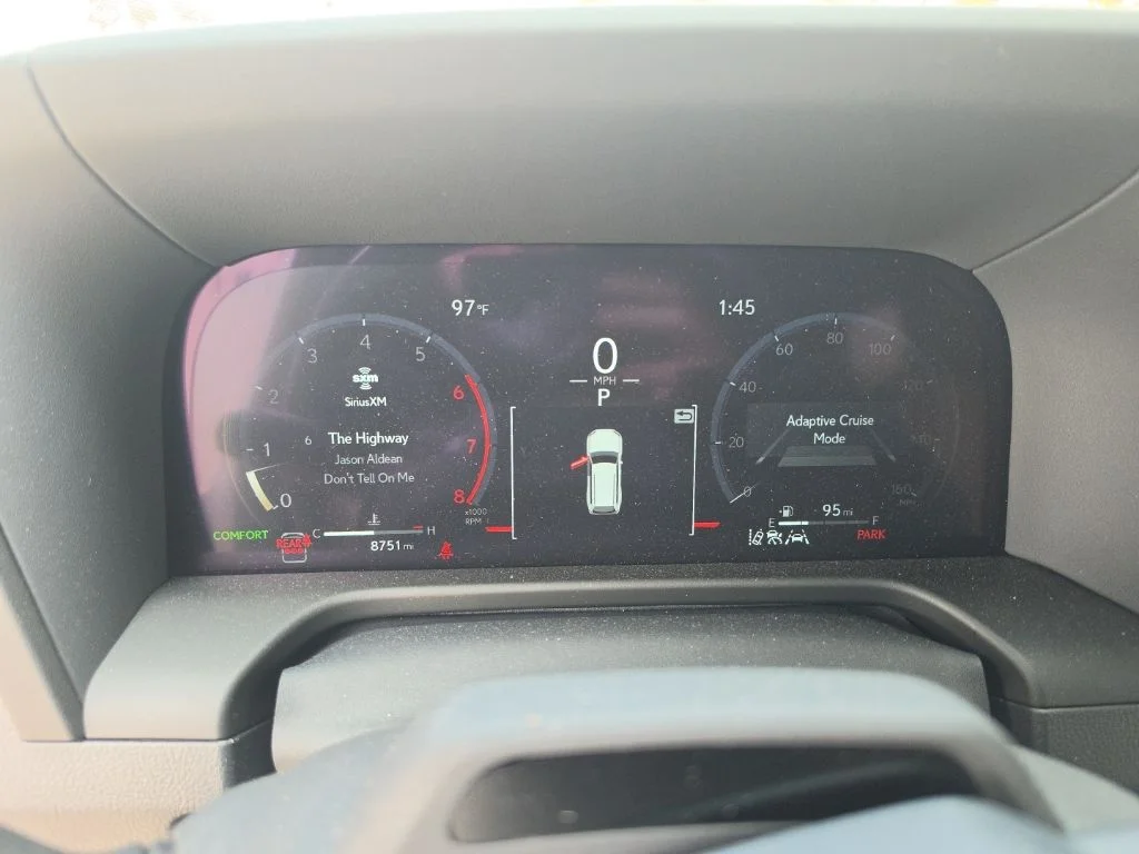 Used 2025 White Pearl Lexus 550 Overtrail image 2