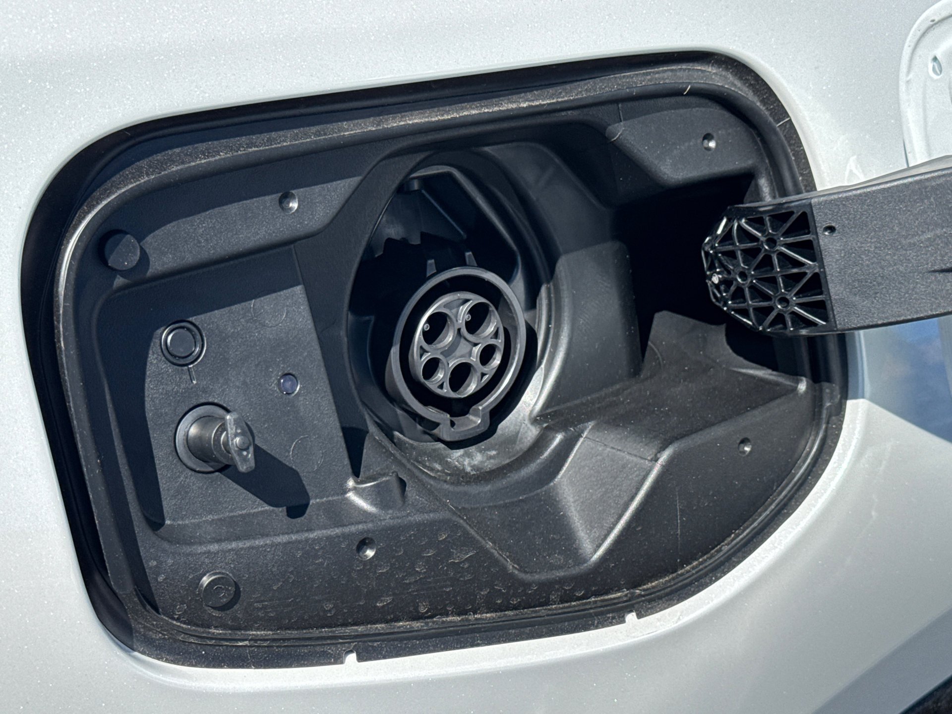 New 2026 Wind Chill Pearl <sup>1</sup> Toyota  XSE image 20