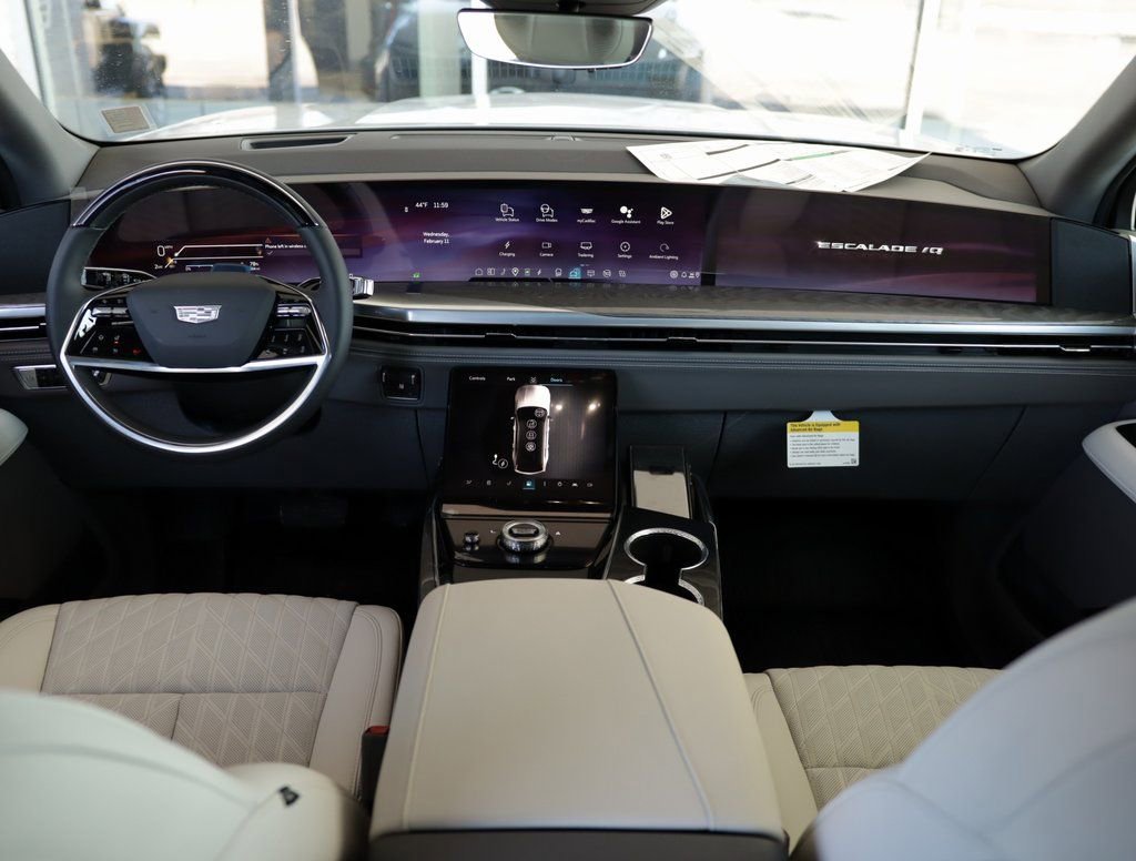 2026 Cadillac Escalade IQ Luxury - Photo 30
