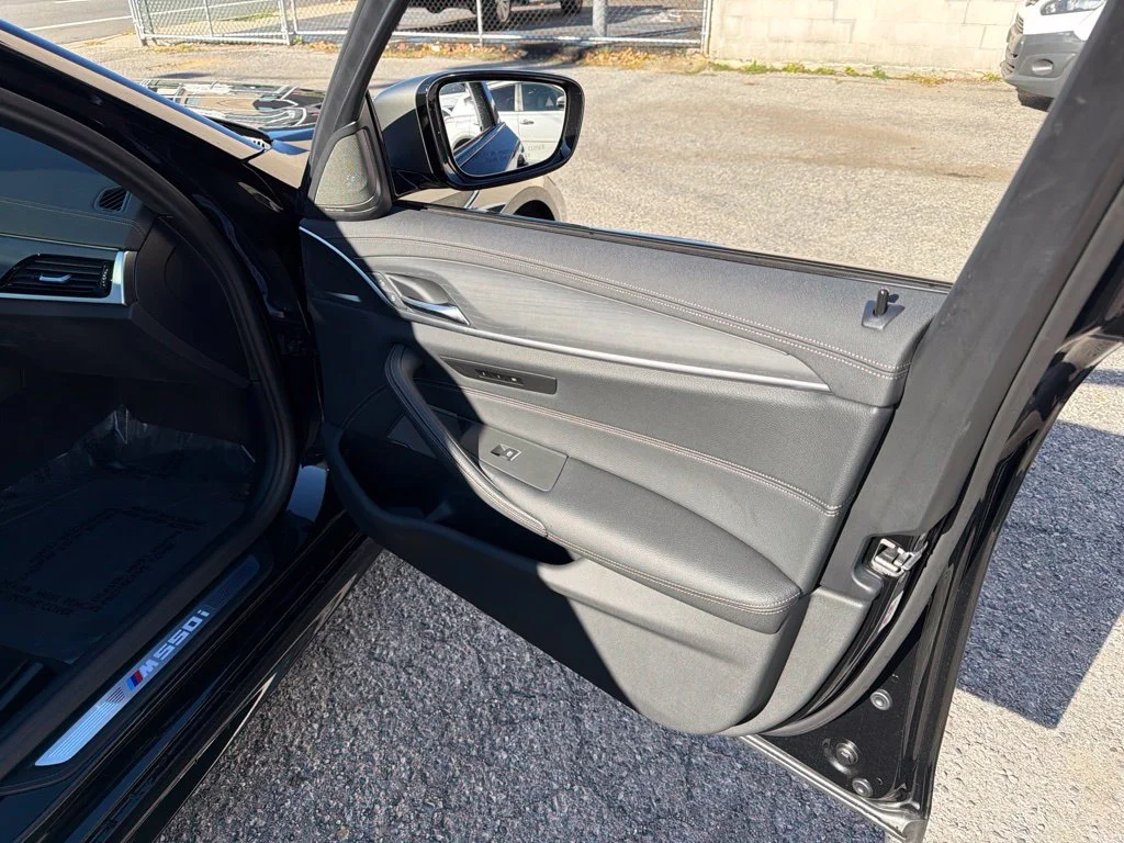 Used 2023 Black BMW M550i xDrive image 15