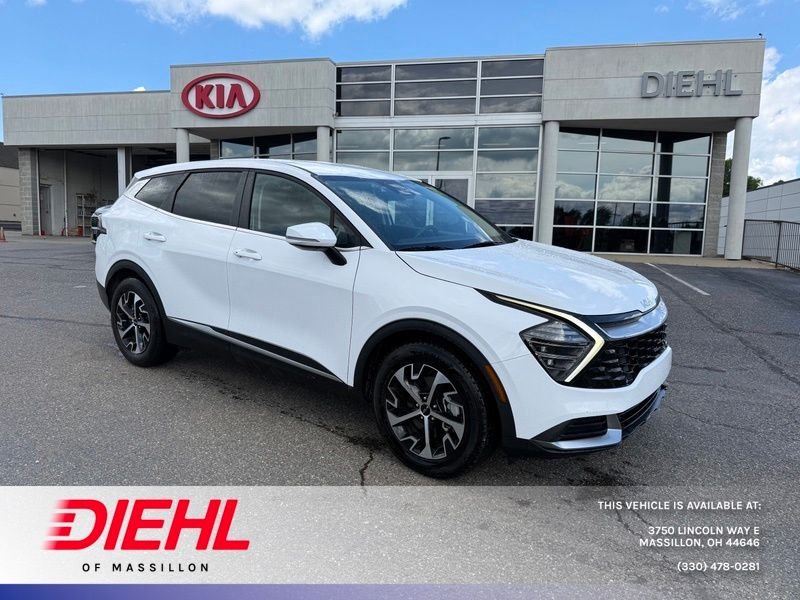 Used 2024 White Kia EX image 1