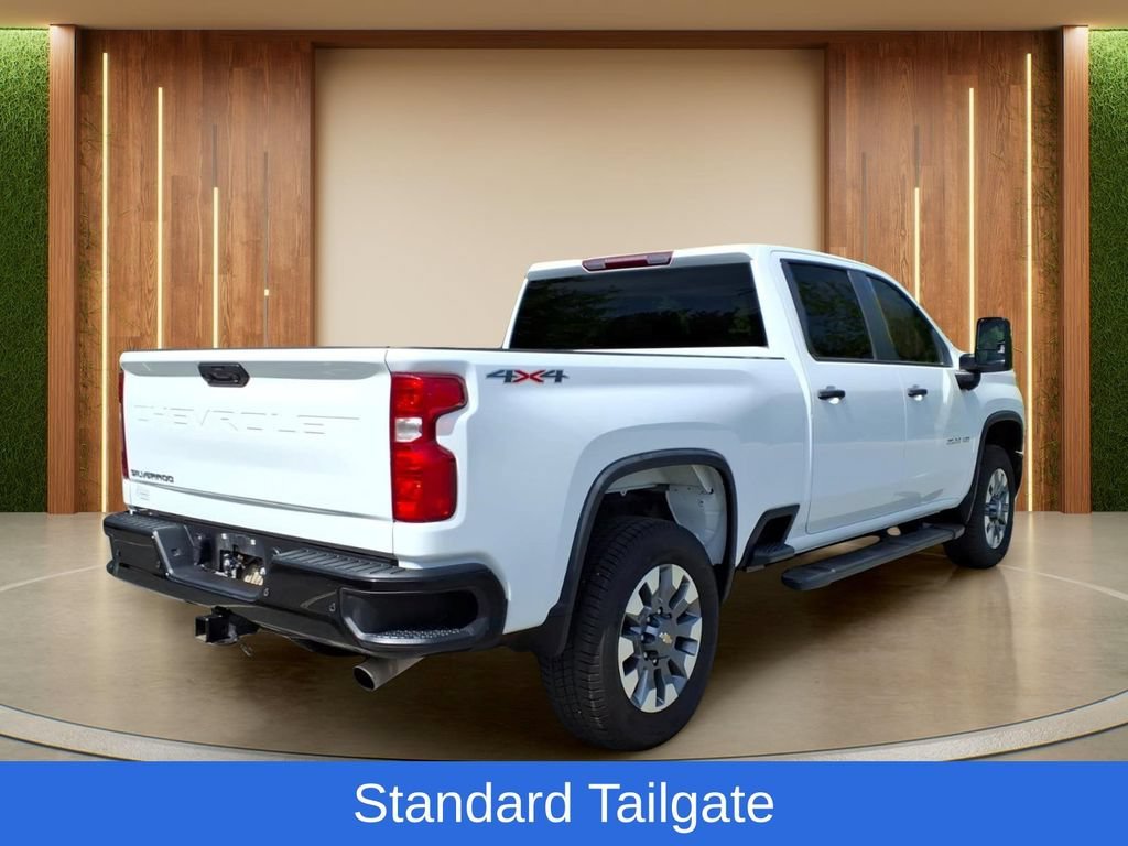 Used 2024 Summit White Chevrolet Custom image 41