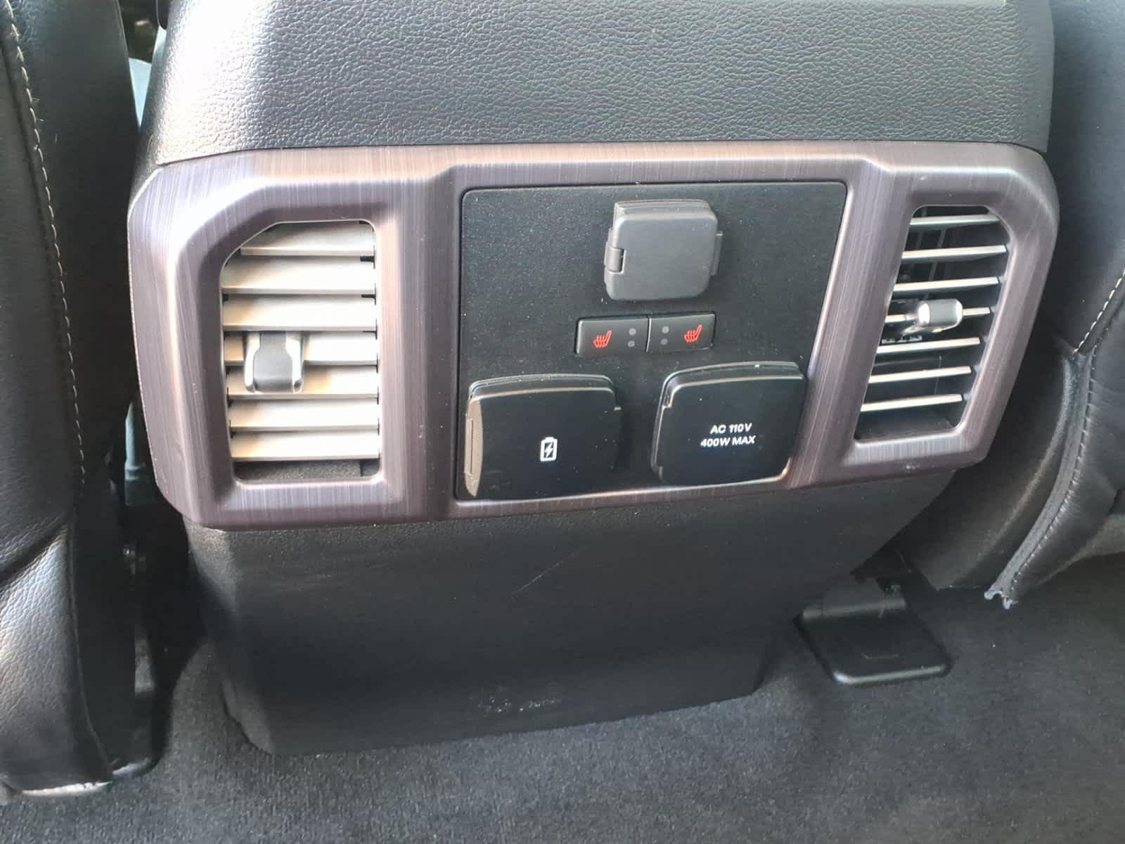Used 2020 Magnetic Ford Limited image 26