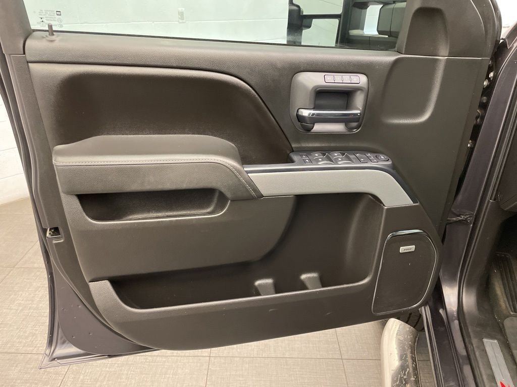 Used 2016 Gray Chevrolet LTZ image 23