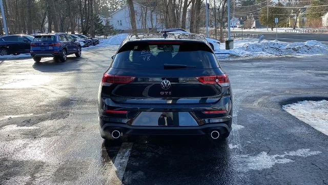 2026 Volkswagen Golf GTI SE - Photo 6