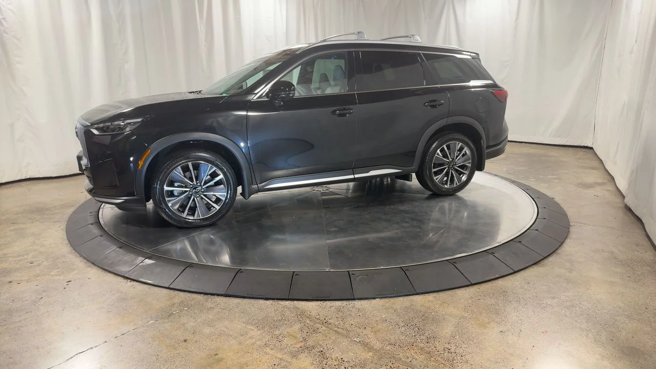 2026 INFINITI QX60 LUXE - Photo 10