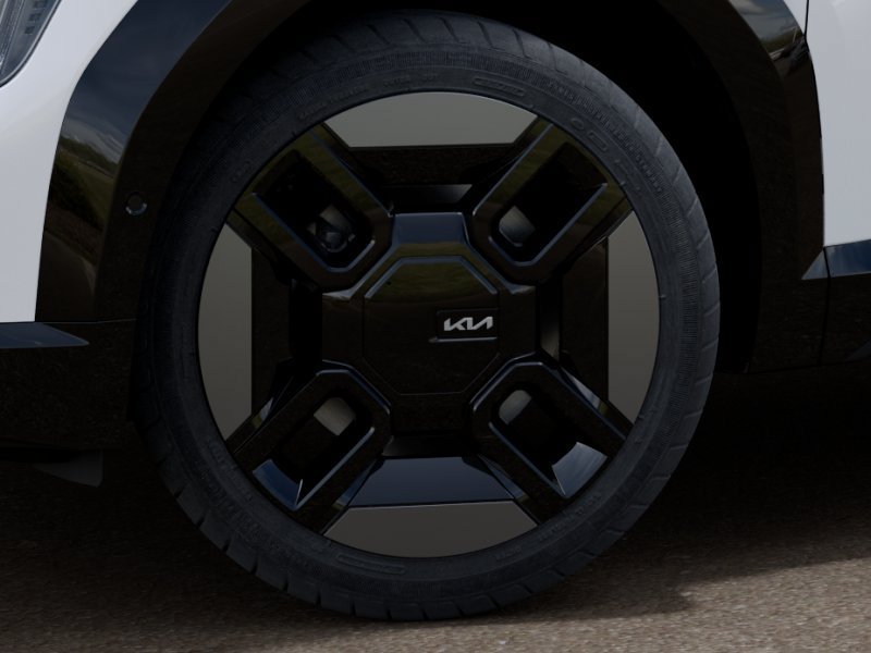 New 2026 White Kia GT-Line image 9