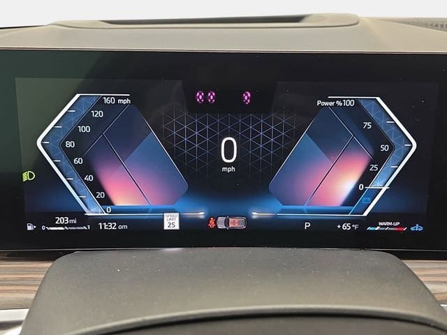Used 2023 Gray BMW xDrive40i image 18