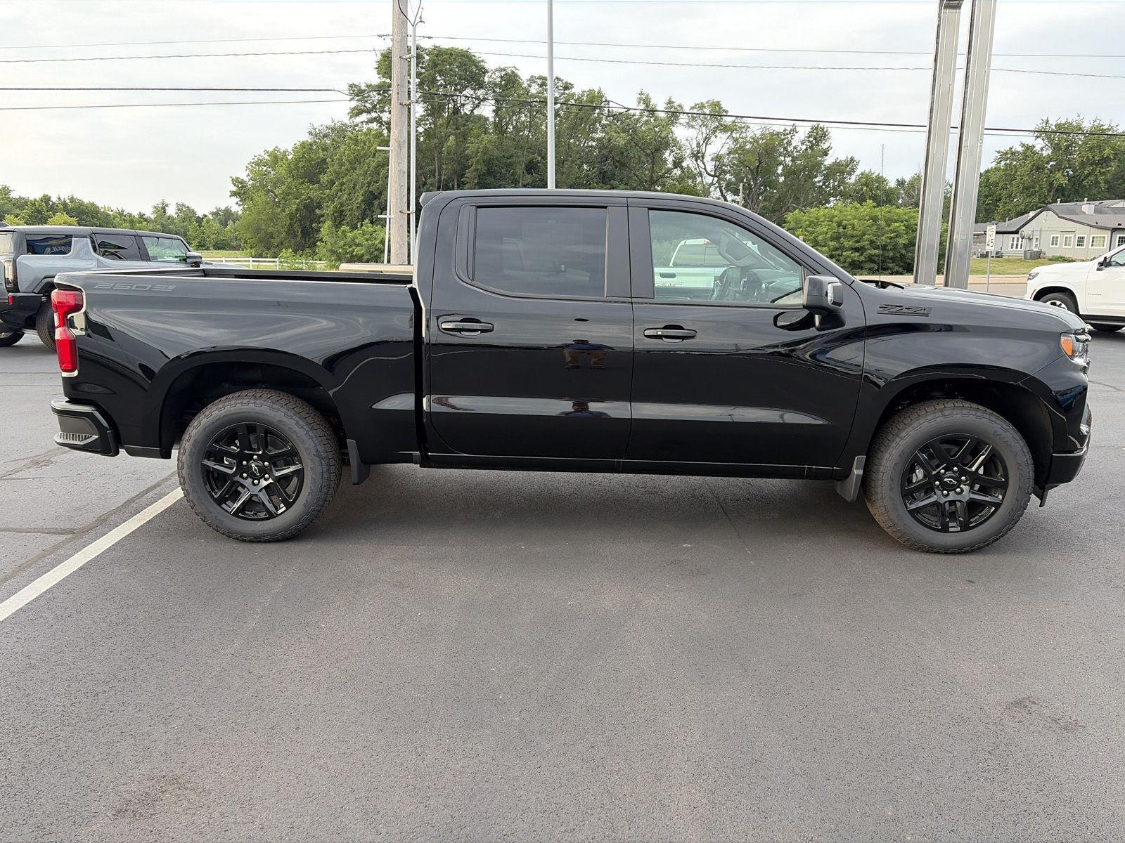 2026 Chevrolet Silverado 1500 RST - Photo 2