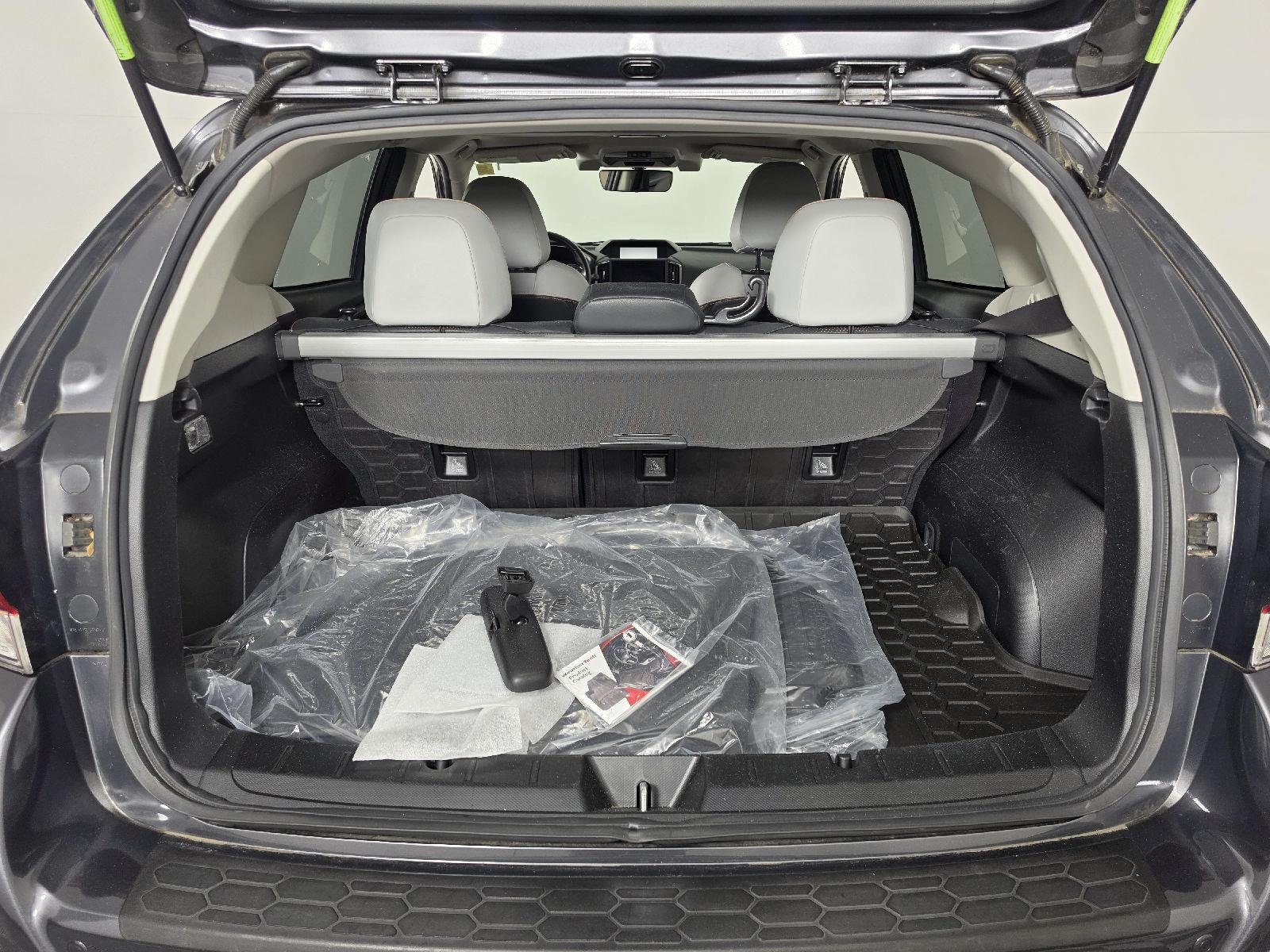 Used 2021 Magnetite Gray Metallic Subaru Limited image 22